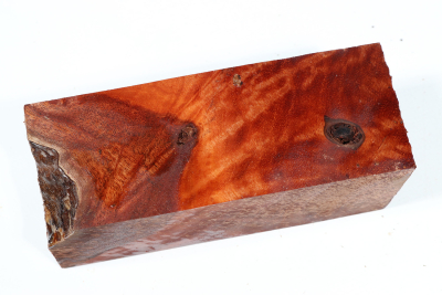 Kantel Red Resin Maser 140x52x47mm - RedRe0277