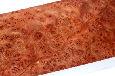 Red Resin Burl 270x50x50mm - RedRe0307