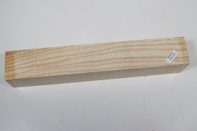 Square Ash curly 305x50x50mm - Esch0353 Square Ash curly 305x50x50mm - Esch0353