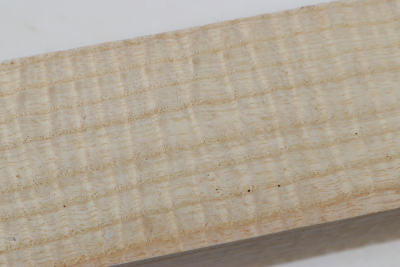 Square Ash curly 305x50x50mm - Esch0358