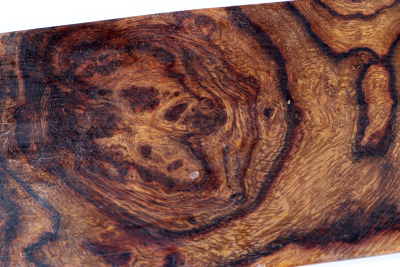 Square Desert Ironwood Burl 230x55x55mm - WueM2096