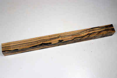 Square Royal white Ebony 460x40x40mm - Sweben0811