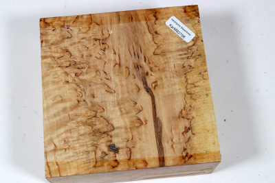 Klotz Karelische Maserbirke 130x130x57mm - KarMB2798 Klotz Karelische Maserbirke 130x130x57mm - KarMB2798