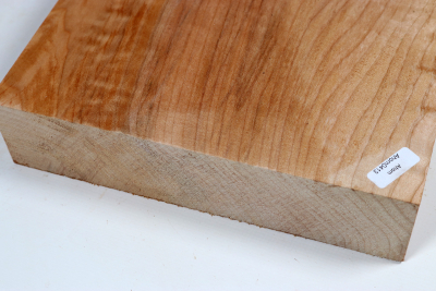Block Qulited Maple 320x210x50mm - Ahorn0413