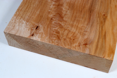 Block Qulited Maple 320x210x50mm - Ahorn0413