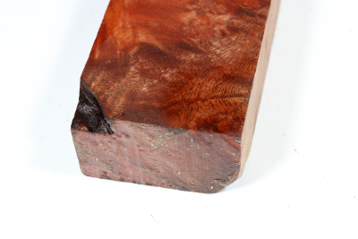 Block Red Resin Burl 117x63x40mm - RedRe0127