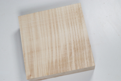 Block Curly Maple 150x150x50mm 1A Block Curly Maple 150x150x50mm 1A