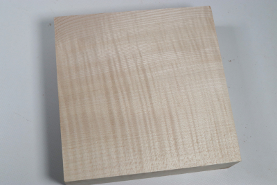 Klotz Riegelahorn 200x200x50mm 1A