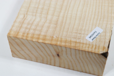 Block Curly Ash 210x125x50mm - Esch0346