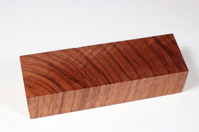 Messergriffblock Ebiara, rotes Zebrano XCut