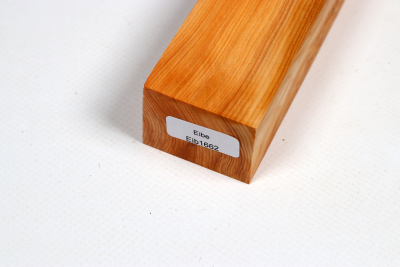 Knife Block Yew - Eib1662