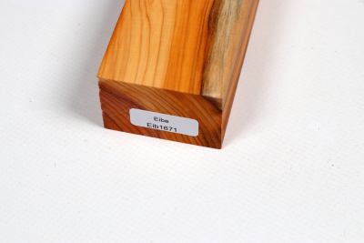 Knife Block Yew - Eib1671