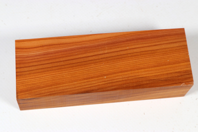 Knife Block Yew - Eib1689