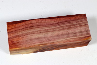 Knife Block Yew - Eib1694