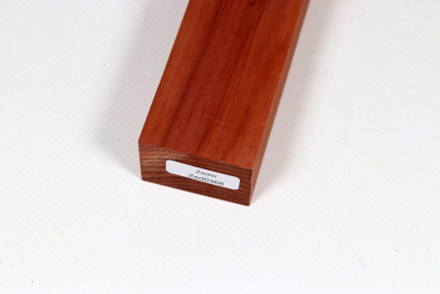 Knife Block Eastern Red Cedar - Zed0368