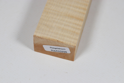 Messergriffblock Riegelahorn - RieAh0298