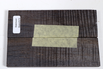 Knife Scales Koa curly black stabilized - Stabi2573