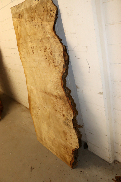 Tabletop Poplar Burl 1570x930x65mm -  TTX106M