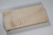 Board Curly Maple 295x125x50mm -...