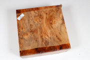 Block Yew Burl 150x150x70mm - Ei...