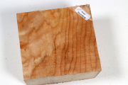 Block Qulited Maple 110x105x62mm...