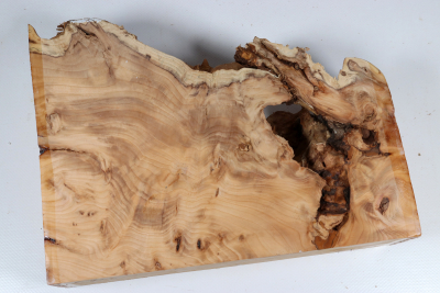 Yew Burl 260x190x65mm - Eib1697