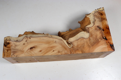 Yew Burl 270x140x75mm - Eib1809