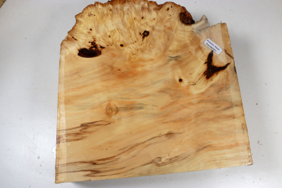 Horse Chestnut Burl 230x230x70mm - Roka0501 Horse Chestnut Burl 230x230x70mm - Roka0501