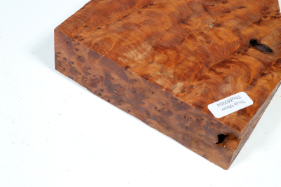 Abschnitt Thuja Maser 185x125x35mm - ThujM0994