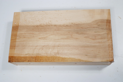 Birdseye Maple 230x125x50mm - VogAug0477