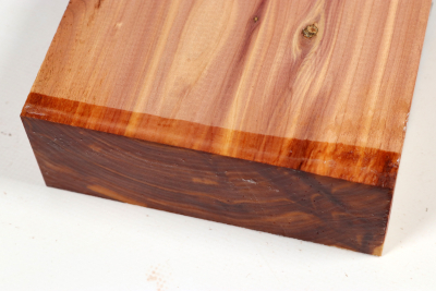 Board Eastern Red Cedar 390x135x50mm - Zed0378