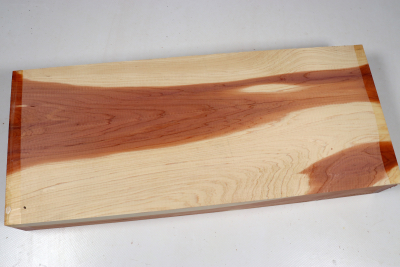 Board Eastern Red Cedar 395x165x50mm - Zed0383