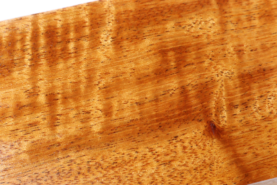 Brettabschnitt Honduras Mahagoni / Swietenia curly 360x73x50mm - Swiet0148
