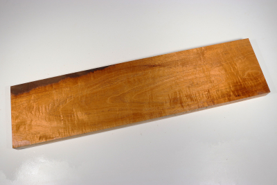 Board Honduran Mahogany / Swietenia curly 615x150x29mm - Swiet0126