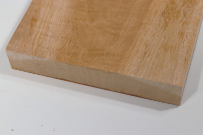 Board Honduran Mahogany / Swietenia curly 615x150x29mm - Swiet0126