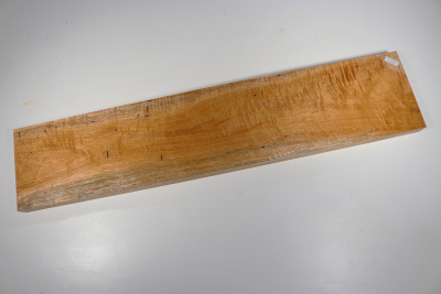Board Honduran Mahogany / Swietenia curly 685x145x29mm - Swiet0125