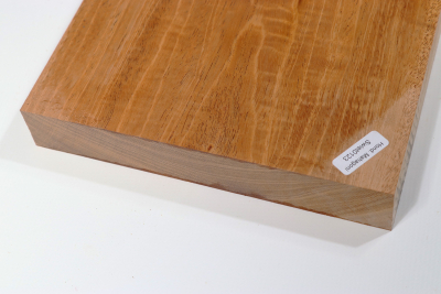 Board Honduran Mahogany / Swietenia curly 695x175x29mm - Swiet0123