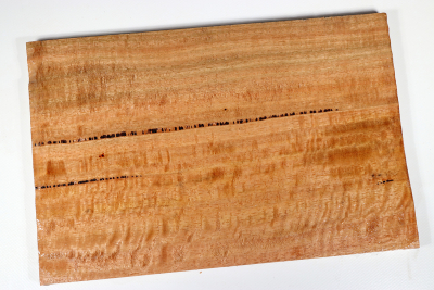 Board Marri, Red Gum curly 305x200x17mm - Marri0135