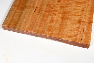 Board Marri, Red Gum curly 305x200x17mm - Marri0135