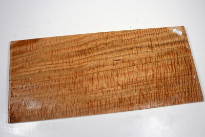Brettabschnitt Marri, Red Gum curly 475x210x17mm - Marri0199