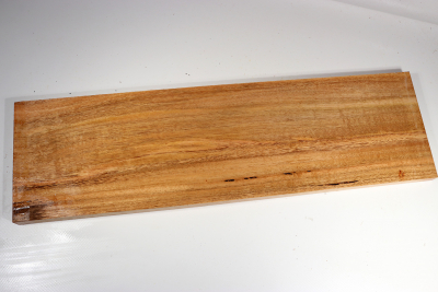 Board Marri, Red Gum curly 560x165x20mm - Marri0158