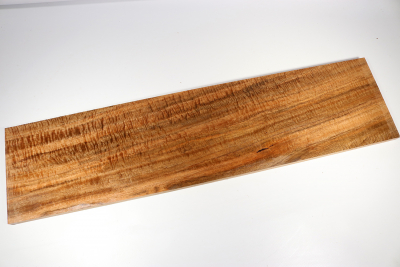 Board Marri, Red Gum curly 795x195x20mm - Marri0197