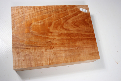 Brettabschnitt Riegelahorn 255x190x50mm - RieAh0268