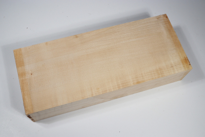 Brettabschnitt Riegelahorn 290x120x57mm - RieAh0284