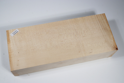 Brettabschnitt Riegelahorn 290x120x57mm - RieAh0284