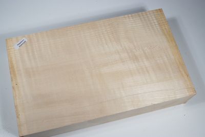 Brettabschnitt Riegelahorn 290x173x55mm - RieAh0283