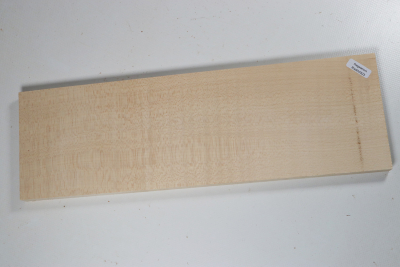 Board Curly Maple 380x118x15mm - RieAh0323