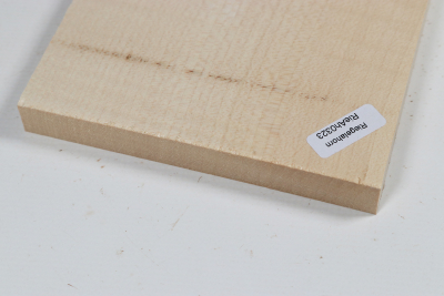 Board Curly Maple 380x118x15mm - RieAh0323