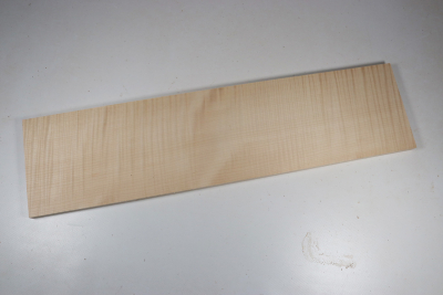 Board Curly Maple 625x155x15mm - RieAh0312