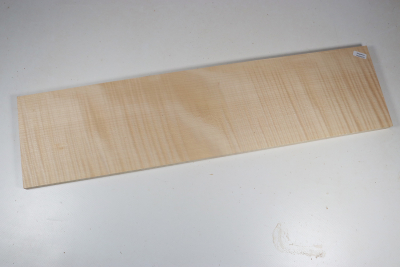 Board Curly Maple 625x155x15mm - RieAh0312 Board Curly Maple 625x155x15mm - RieAh0312